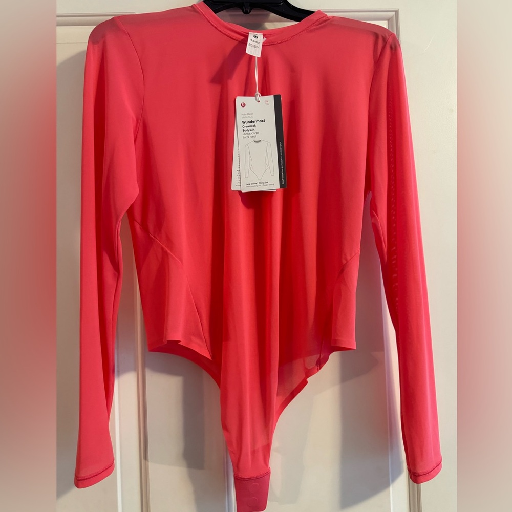 NWT Lululemon bodysuit